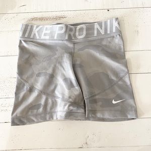 Grey camo Nike pro shorts